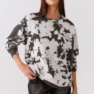 Urban Outfitters Urban Renewal BW Tie-Dye Crew Neck Sweatshirt ONE SIZE